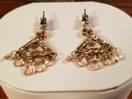 Monet Pink Stone Pierced Dangle Earrings (NWOT) - £15.78 GBP