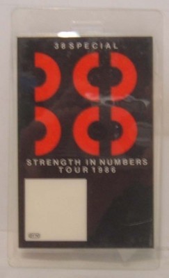 38 SPECIAL - VINTAGE ORIGINAL CONCERT TOUR LAMINATE BACKSTAGE PASS **LAS... - $15.00