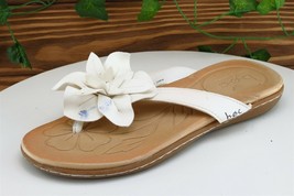 Born concept Sz 6 M White Flip Flop Synthetic Women Sandals - £13.41 GBP