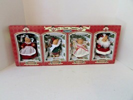 THE O&#39;BEAR FAMILY 4 PORCELAIN BEARS JOINTED SPEC EDITION MIB 5.5&quot;  BOXED... - $18.76