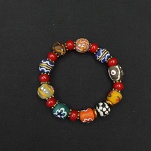 Bracelet ancien africain de perles de verre peintes à la main avec perle... - $29.38