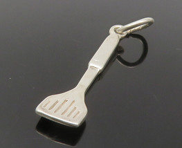 SHUBE 925 Silver - Vintage Shiny Petite Spatula Cooking Motif Pendant - PT10179 - £21.68 GBP