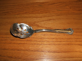 Antique National Double-Tested Silverplate Queen Elizabeth Slotted Spoon - £11.12 GBP