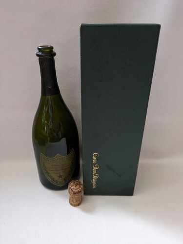 1982 Dom Perignon Moet Champagne Bottle Green Cardboard Box Cork