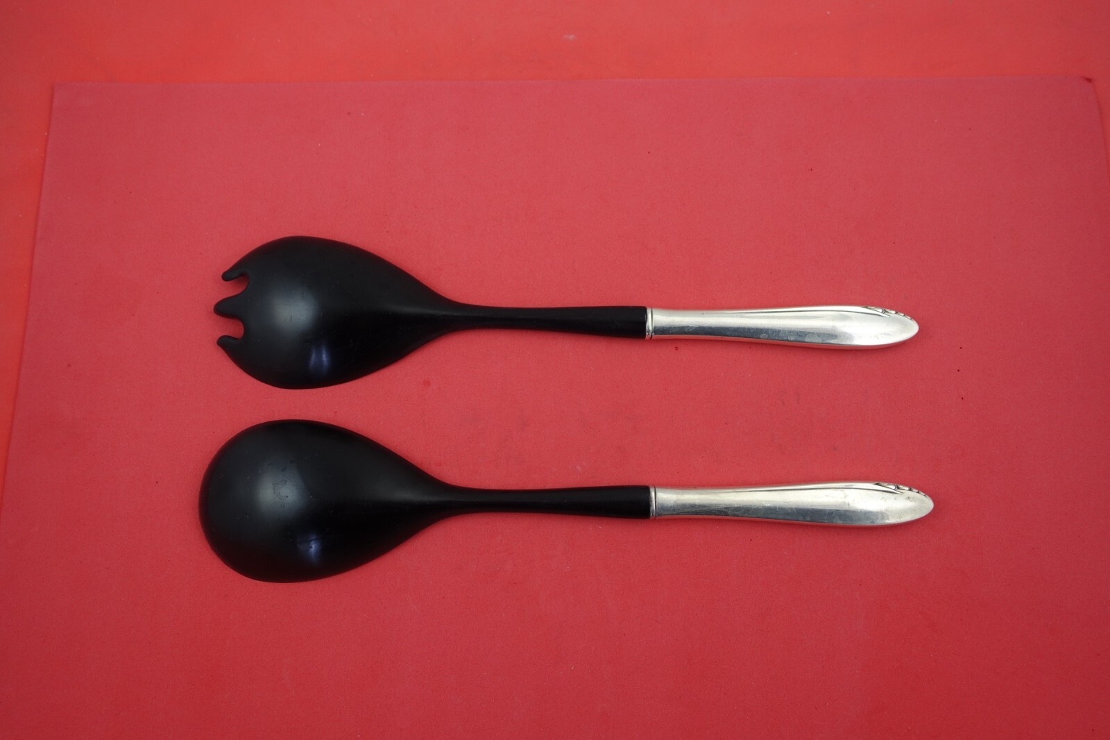 Lasting Spring by Oneida Sterling Silver Salad Serving Set black plastic 11 1/4" Item image 2