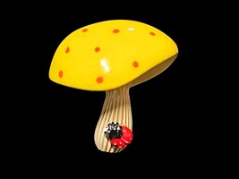 Vintage 1960s Yellow Enamel Mushroom Lady Bug Pin Brooch - $30.58