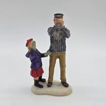 Lemax 1999 Let Me See ! Plymouth Corners #92340 Girl Dad Seaside Fun Bin... - $9.89