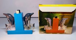 Vintage Sea World Dolphin Salt and Pepper Shakers/Dispensers in Original Box - £11.71 GBP