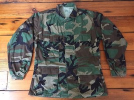 US Military Woodland Combat Camouflage Button Down Jacket Coat S Short 4... - £39.04 GBP