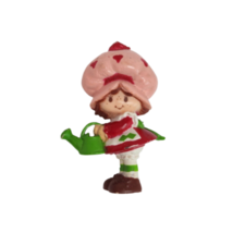 VINTAGE 1981 STRAWBERRY SHORTCAKE W WATERING CAN PVC MINIATURES TOY FIGURE - $9.50
