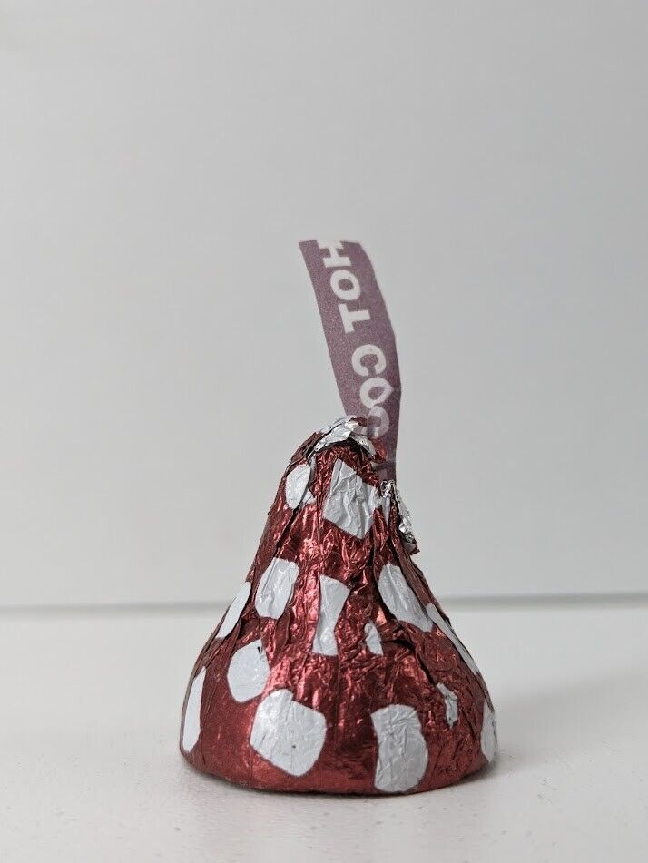 HERSHEY'S KISSES Hot Cocoa w/Marshmallow Creme Milk Chocolates Candy 3 Pound Bag - £20.09 GBP
