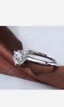 Diamanti Finti Fidanzamento Solitario Anello 0.75Ct Taglio Rotondo Bianco Plated - £84.06 GBP