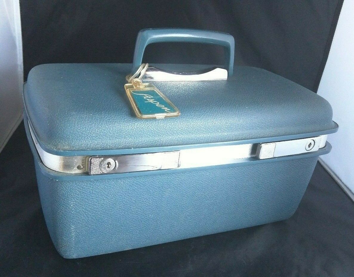 Primary image for MCM Samsonite Makeup Travel Suitcase Mirror Tray Key Blue JC Penney's Aspen USA
