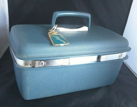 MCM Samsonite Makeup Travel Suitcase Mirror Tray Key Blue JC Penney's Aspen USA - $60.78