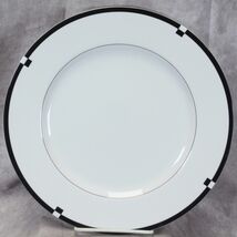 Mikasa Midnight Round Chop Plate Serving Platter 12" - $11.65
