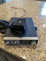 Vintage Realistic TRC-418 40 Channel CB Radio with mic - not tested - $14.84