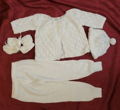 Vintage Handmade Baby Crochet/Knitted White 4 Pc Sweater Booties Beanie Layette - £40.27 GBP