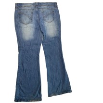 No Boundaries Juniors Size 17 Bootcut jeans Blue Denim Jeans - $14.84