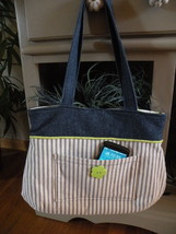 Tote Bag Navy Striped &amp; Floral Pockets! Summer Fun!  - $45.00