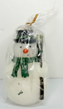Vintage Winter Holiday Snowman Candle New in Packaging 4&quot; SKU H662 - £13.36 GBP