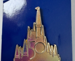 Walt Disney World 50th Anniversary Cinderella&#39;s Castle Iridescent Gold Pin - £19.74 GBP