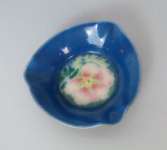 ANTIQUE SOUVENIR ENAMEL METAL ASHTRAY TUTANKA JAPAN RG05 - $26.55 CAD