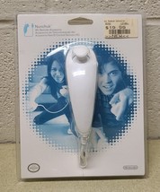 Genuine Official Nintendo Wii Nunchuk Nunchuck Controller White OEM - NE... - $353.65 MXN