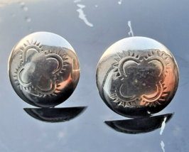 VINTAGE NATIVE AMERICAN NAVAJO 925 STERLING SILVER EARRINGS - $884.36 MXN