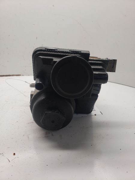 C30       2009 Filter/Adapter 1077427 Item image 6