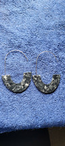 New Earrings Black Silver White Drop Shiny Dressy Halloween Collectible Decorate - £11.98 GBP
