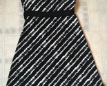 Soybu M Medium Dress Black White Criss Cross Athletic Stretch Shelf Bra  - $32.25
