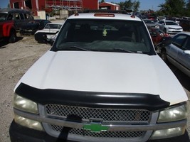 (LOCAL PICKUP ONLY) Hood Without Body Cladding Fits 03-06 AVALANCHE 1500... - $186.51