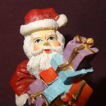 Santa Claus Figurine Holding Presents 3&quot; Christmas Holiday Resin - £6.28 GBP