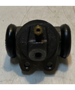 Drum Brake Rear Wheel Cylinder 10589 | 10590 | 3&quot; W x 2-1/2&quot; H x 2-1/4&quot; D - $1,085.57 MXN