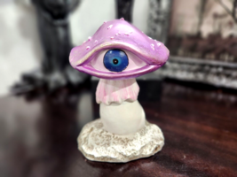 Halloween Scary Eyeball Resin Purple Mushroom Figurine Tabletop Decor 4.75&quot; - £17.40 GBP