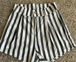 Women&#39;s Zaful Gray And White Stripe Shorts Size Small Chino Flat Front - £4.69 GBP