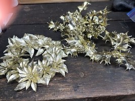 10 Vintage Gold Christmas Decorative Floral Berry Picks &amp; 1 Candle Wrap NOS - £12.60 GBP