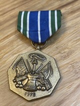 Vintage Military Achievement Medal US United States Militaria KG JD - $14.85