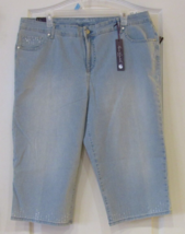 Gloria Vanderbilt KYLE Capris MONTEGO BAY (BLUE) Women&#39;s PLUS Sz 16W NWT... - $18.42