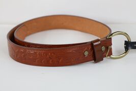 Deadstock Vintage 70s Tooled Western Steerhide Flower Leather Belt Women... - $1,260.18 MXN