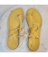 J Crew Womens Patent Leather Sandals 8 Yellow StrappyThong Flats Italy - $23.12