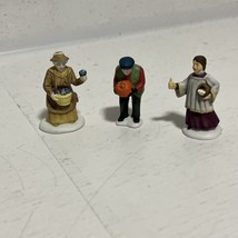lot of 3 dept 56 townspeople figures blueberry’s pumpkin and bread - £4.74 GBP