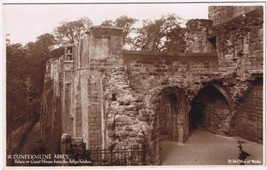 Postcard Dunfermline Abbey Palace Guest House From Kitchen - $4.94