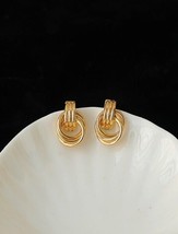 18K Gold Swirl Knot Stud Earrings - stunning, dainty, misomma - £31.78 GBP