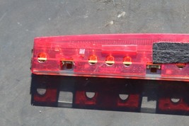 2006-2008 AUDI A4 QUATTRO S-LINE THIRD 3RD HIGH MOUNT BRAKE LIGHT K2340 image 4