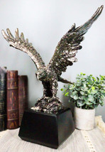 Electroplated Pewter Silver Bald Eagle With Open Wings Landing On Rock Statue - £92.71 GBP
