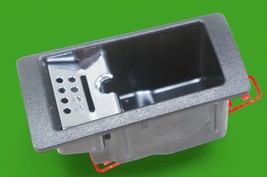 07-2013 mercedes w221 s550 REAR left driver door ash tray bin insert ash... - $335.42 MXN
