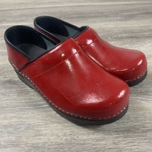 Sanita Clogs Slip On US Size 5.5 EU 36 Red Patent Leather Round Toe Shoes - £22.18 GBP
