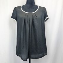 Zenana Outfitters Casual Blouse, Black With White Trim size M - $12.40