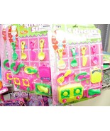 TOY CLOSEOUTS - BELOW COST- FOUR KITCHEN SETS - MIXED - CARDED -  NEW - $153.83 MXN
